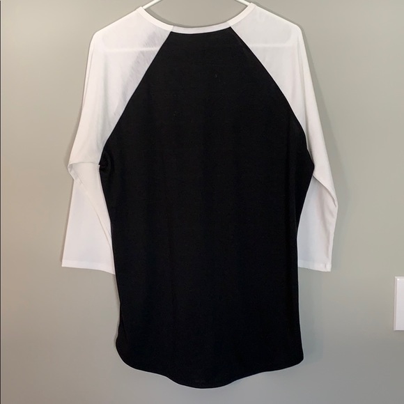 LulaRoe Randy baseball tee - Picture 3 of 3